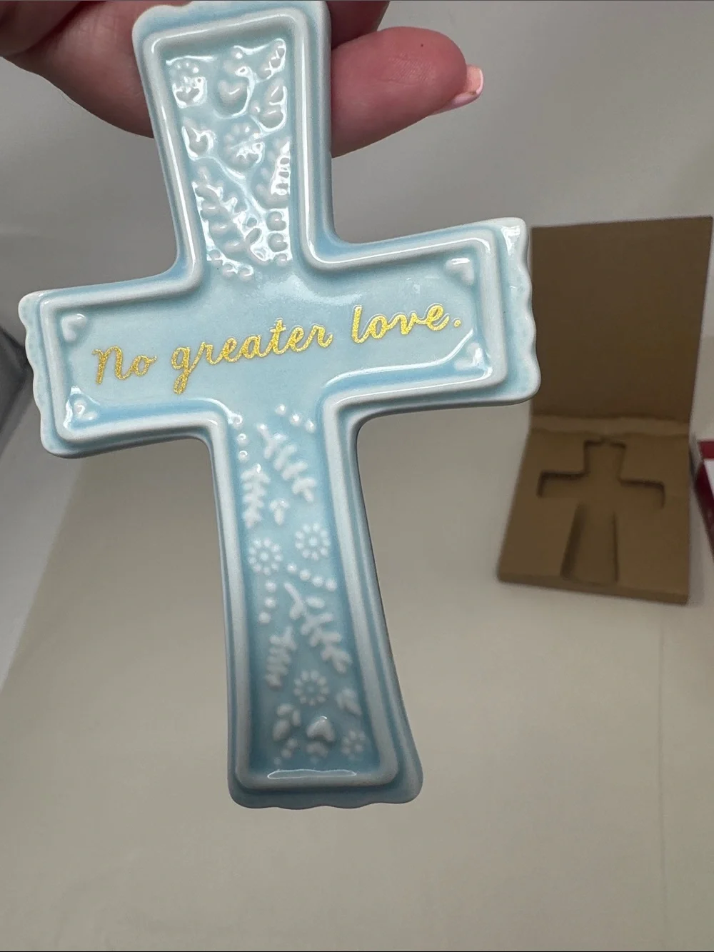 2022 HALLMARK CHRISTMAS ORNAMENT CROSS NO GREATER LOVE CHRISTIAN RELIGIOUS